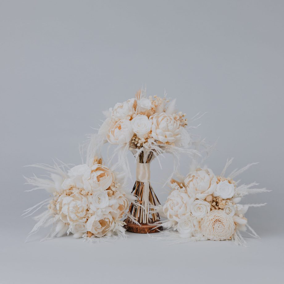 Ivory Sola Wood Flower and Preserved Roses Bouquet