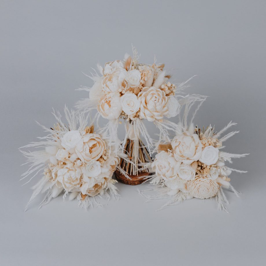 Ivory Sola Wood Flower and Preserved Roses Bouquet