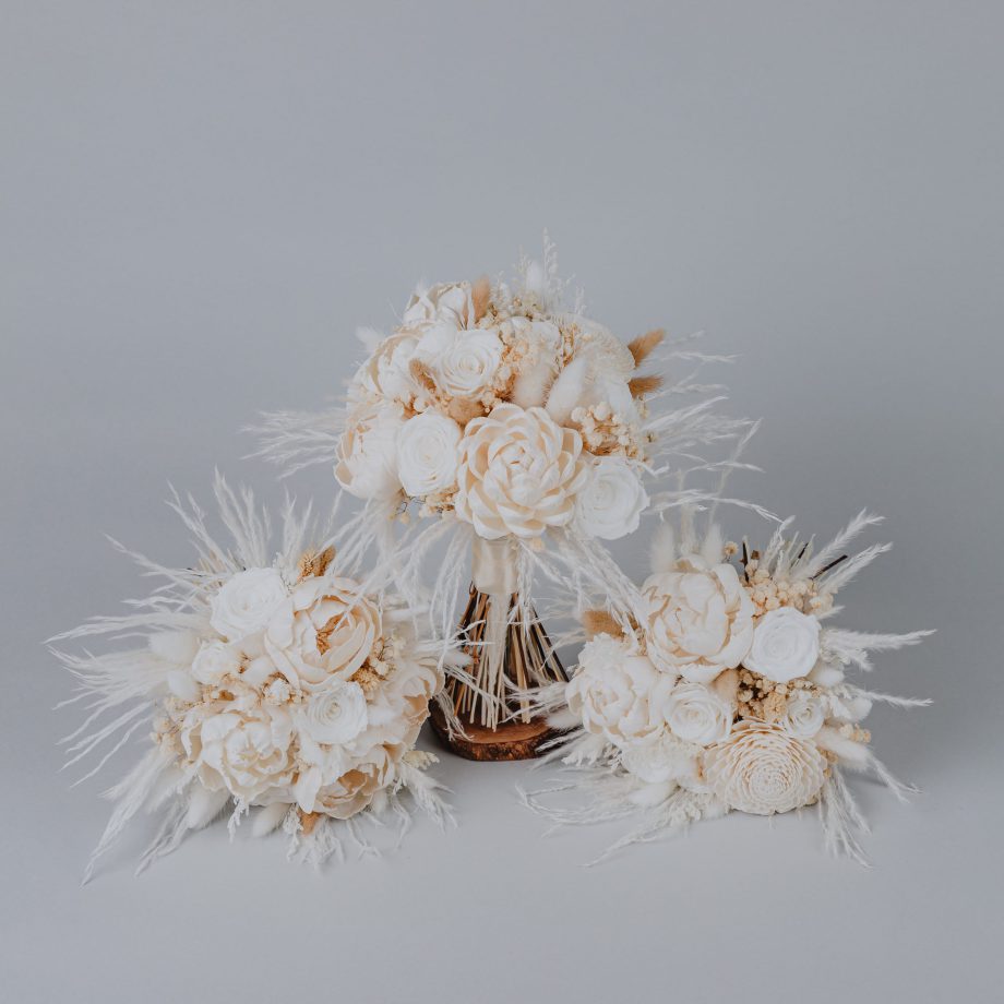 Ivory Sola Wood Flower and Preserved Roses Bouquet